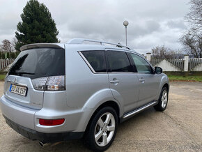 Mitsubishi Outlander 2.0 Mivec+ LPG r.v 2010 top stav - 4