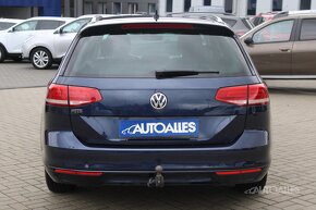 Volkswagen Passat Variant 2,0 TDi DSG 110 kW COMFORTLINE - 4