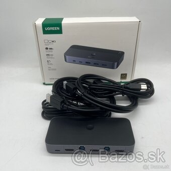 UGREEN HDMI 2. 0 KVM Switch 4K@60Hz USB 3 Switch 4 USB porty - 4