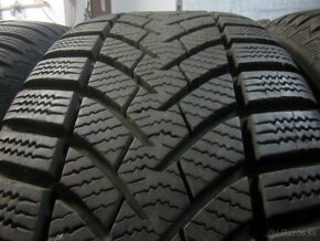 R16 Zimná sada OPEL ASTRA K rozteč 5x105 205/55R16 SEMPERIT - 4