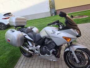 Honda CBF600S - 4