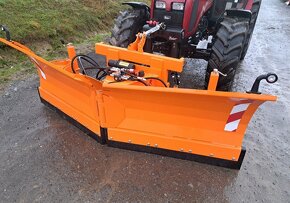 PREDAM TRAKTOR ZETOR 7341TURBO+SNEZNY PLUH - 4