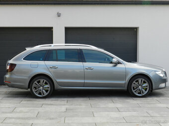 Škoda Superb Combi 2.0 TDI CR Elegance DSG Panorama - 4