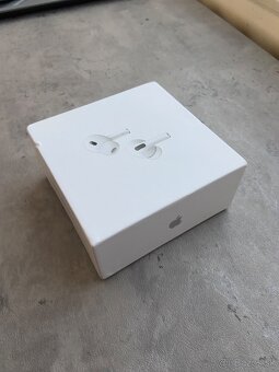 Apple AirPods Pro 2 - 4