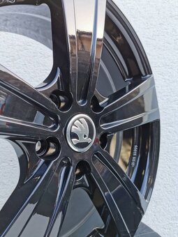 Škoda Octavia alu disky Diewe Black 5x112 R17 - 4