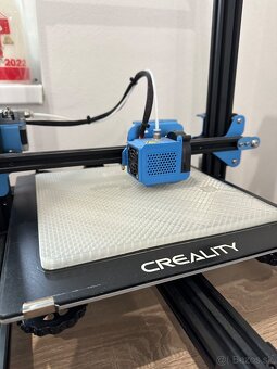 Predám 3D tlačiareň Creality CR-10 V2 - 4