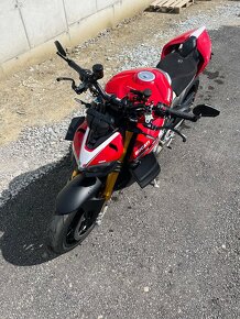 DUCATI STREETFIGHTER V4S - 4