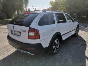 Škoda Octavia Scout 4x4 DSG kupované v SR - 4