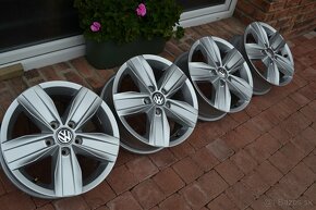 5x112 R16 Hlinikove disky Original VW Caddy - 4