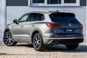 Volkswagen Touareg 3.0 V6 TDI SCR 286k Elegance 4Motion Tipt - 4