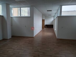 PRENÁJOM: Obchodné Priestory, 150 m2, Vrútky - Pešia Zóna - 4