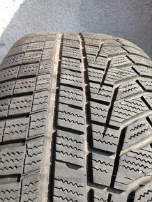 Jazdené pneu 235/55 R18 zimné  4ks - 4