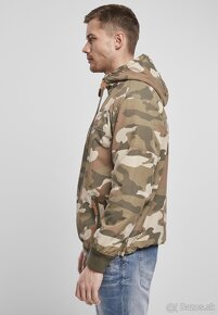 Predám bundu Brandit Luke Windbreaker light woodland - 4