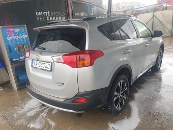 PREDAM TOYOTA RAV4....2.2DIESEL/110KW...2015/11 - 4