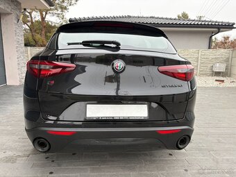 Alfa Romeo Q4 Stelvio 2.0GME AWD Bussines - 4