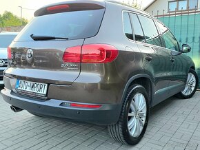 Volkswagen Tiguan 2.0 TDi 4x4 M6 - PANO - WEBASTO (008401) - 4