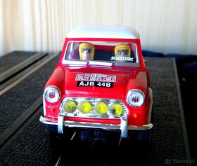 Auto na autodráhu Mini Cooper - 4