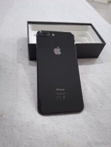 IPhone 8 plus - 4