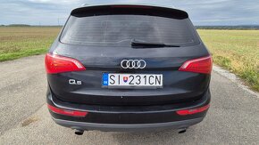 Predám Audi Q5 2.0 TSI benzín rv 2009 - 4