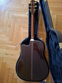 Takamine ef360sc - 4