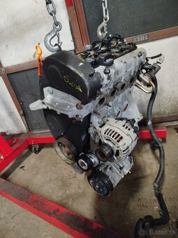 Predám kompletne nastrojený motor 1.4 16v BBY 55kw benzín - 4