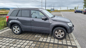 Suzuki Grand Vitara 3.2 JLX-EL ESP AAC AT - 4