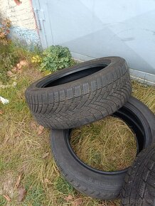 265/50 R19 hankook zimne - 4