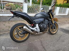 Honda hornet 600 - 4