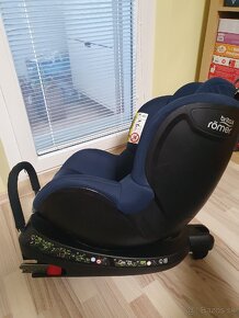 Autosedačka Britax Römer Dualfix² R - 4