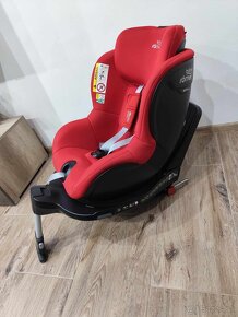 Autosedačka BRITAX - ROMER Dualfix M i-size red - 4