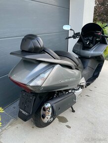 Honda Silverwing 600 - 4