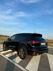 PORSCHE CAYENNE SE - 416HP 880NM - 4