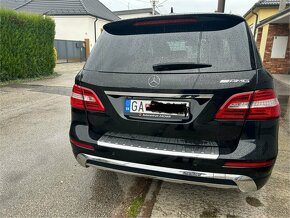 Mercedes M trieda 350 BlueTEC 4matic AMG packet - 4