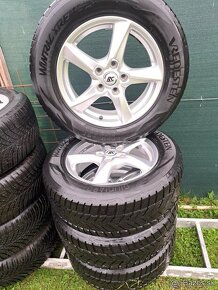 5x112 R16  Škoda Karog ako nové 215/60 - 4