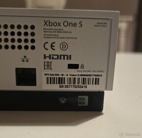 XBOX ONE S 1TB - 4