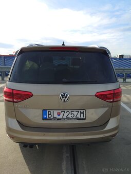 VW Touran 2,0 Tdi - 4