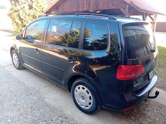 VW TOURAN 1.6 TDI - BMT , BI - XENÓN , NAVI, KAMERA - 4