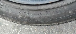 Pirelli 225/50 94w R17 letné - 4