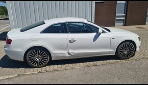 Audi A5 2.7 tdi - 4