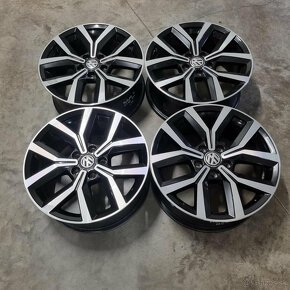 Originál Volkswagen Nivelles disky 5x112 R17 ET40 - 4