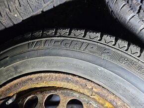 Plechové disky 5x120 + zimné pneu 205/65r16c - 4