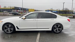 BMW Rad 7 750Li A/T - 4