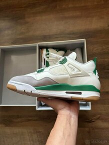Nike Jordan 4 SB Pine Green - 4