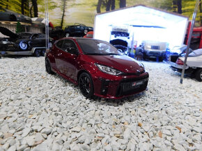 model auta Toyota Yaris GR Otto mobile 1:18 - 4