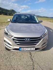 Hyundai Tucson - 4