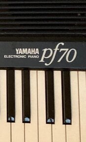 YAMAHA pf70 - 4