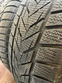 215/55 R17 4ks Zimna sada Pirelli/Vredestein - 4