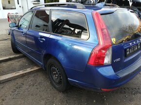 Volvo V50 - 4