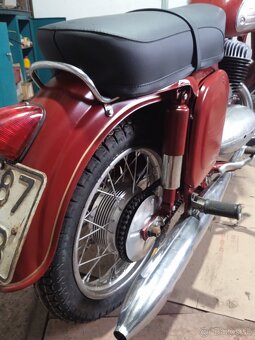 Jawa 250 559 - 4