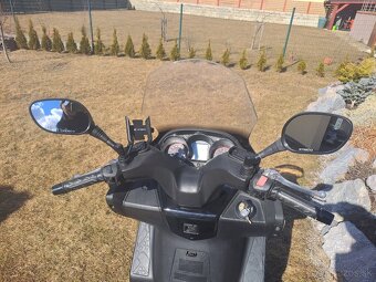 Kymco downtown 300i - 4